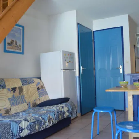 Holiday home Pavillon Avec Terrasse, 6 Couchages, A 250m De La Et 600m Des Commerces - - Fr-1-229b-68 *