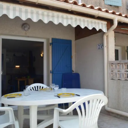 Pavillon Avec Terrasse, 6 Couchages, A 250m De La Et 600m Des Commerces - - Fr-1-229b-68 Holiday home *