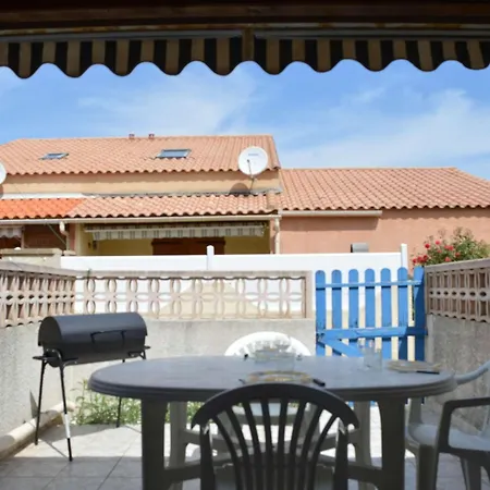 Pavillon Avec Terrasse, 6 Couchages, A 250m De La Et 600m Des Commerces - - Fr-1-229b-68 * Narbonne